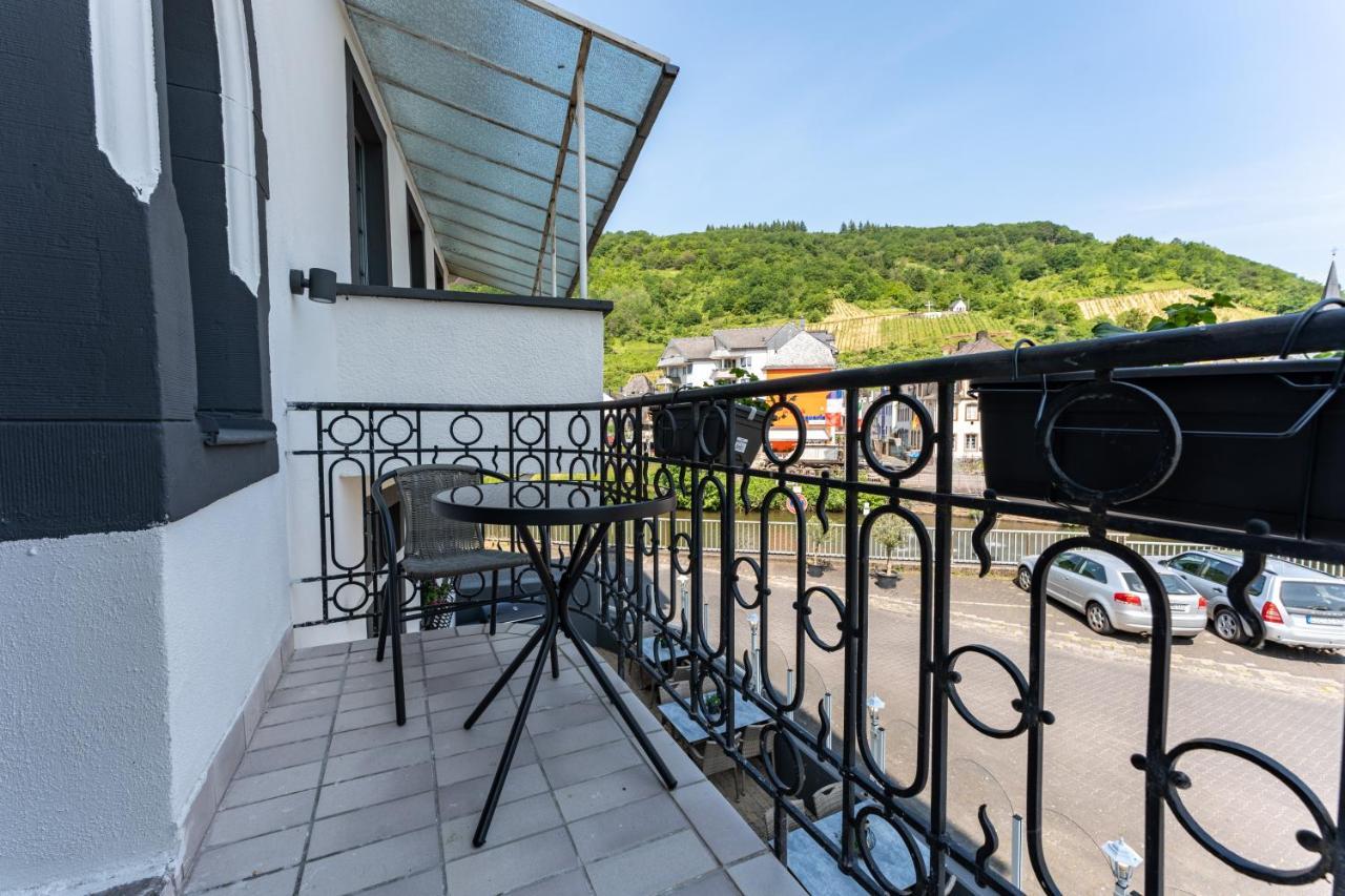 Moselresidenz Bellevue Alf Apartment Moselblick Exterior photo